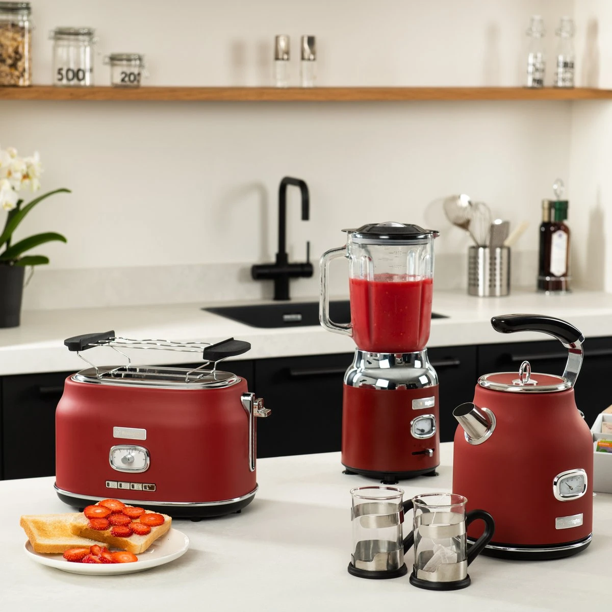 Westinghouse Retro Waterkoker + Broodrooster 2 Sleuven + Blender - Rood Westinghouse Retro Waterkoker + Broodrooster 2 Sleuven + Blender - Rood -Goedkope Keuken Benodigdheden