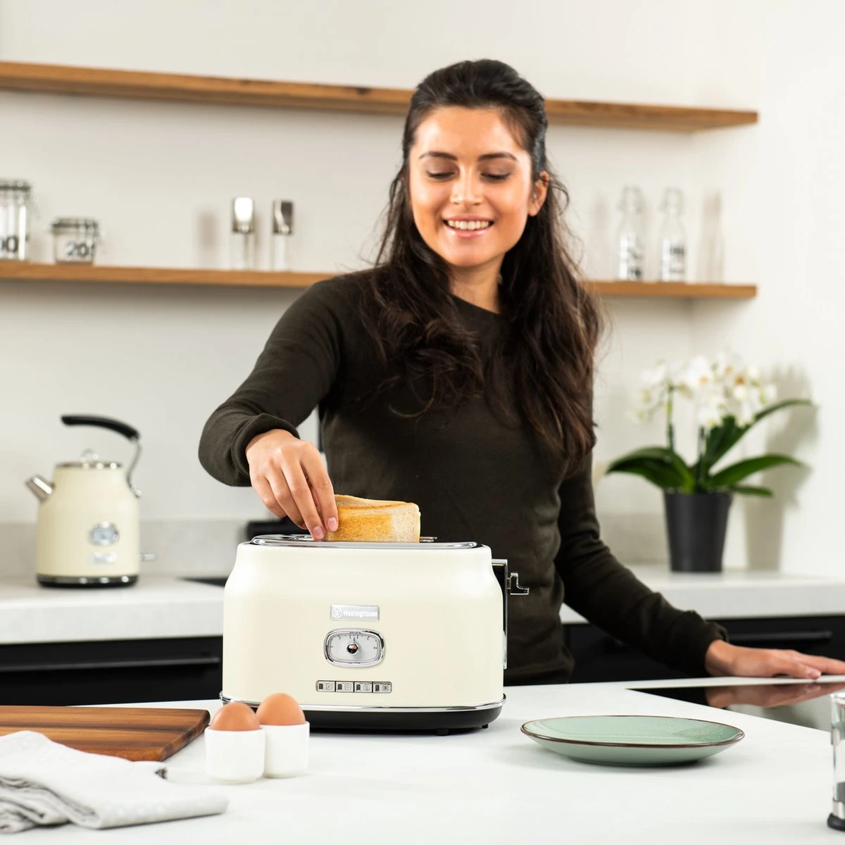 Westinghouse Retro Waterkoker + Broodrooster 2 Sleuven - Wit Westinghouse Retro Waterkoker + Broodrooster 2 Sleuven - Wit -Goedkope Keuken Benodigdheden