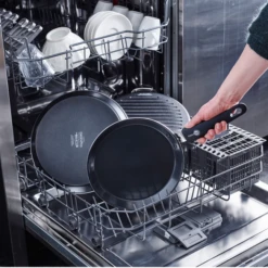 GreenPan Pannenkoekenpan Essentials - Zwart - ø 24 Cm - Keramische Anti-aanbaklaag -Goedkope Keuken Benodigdheden 28657464abfd1bb6ae5e9eb35e512a20fba20436 GP ESS BA Bd DWS Lifestyle a 1