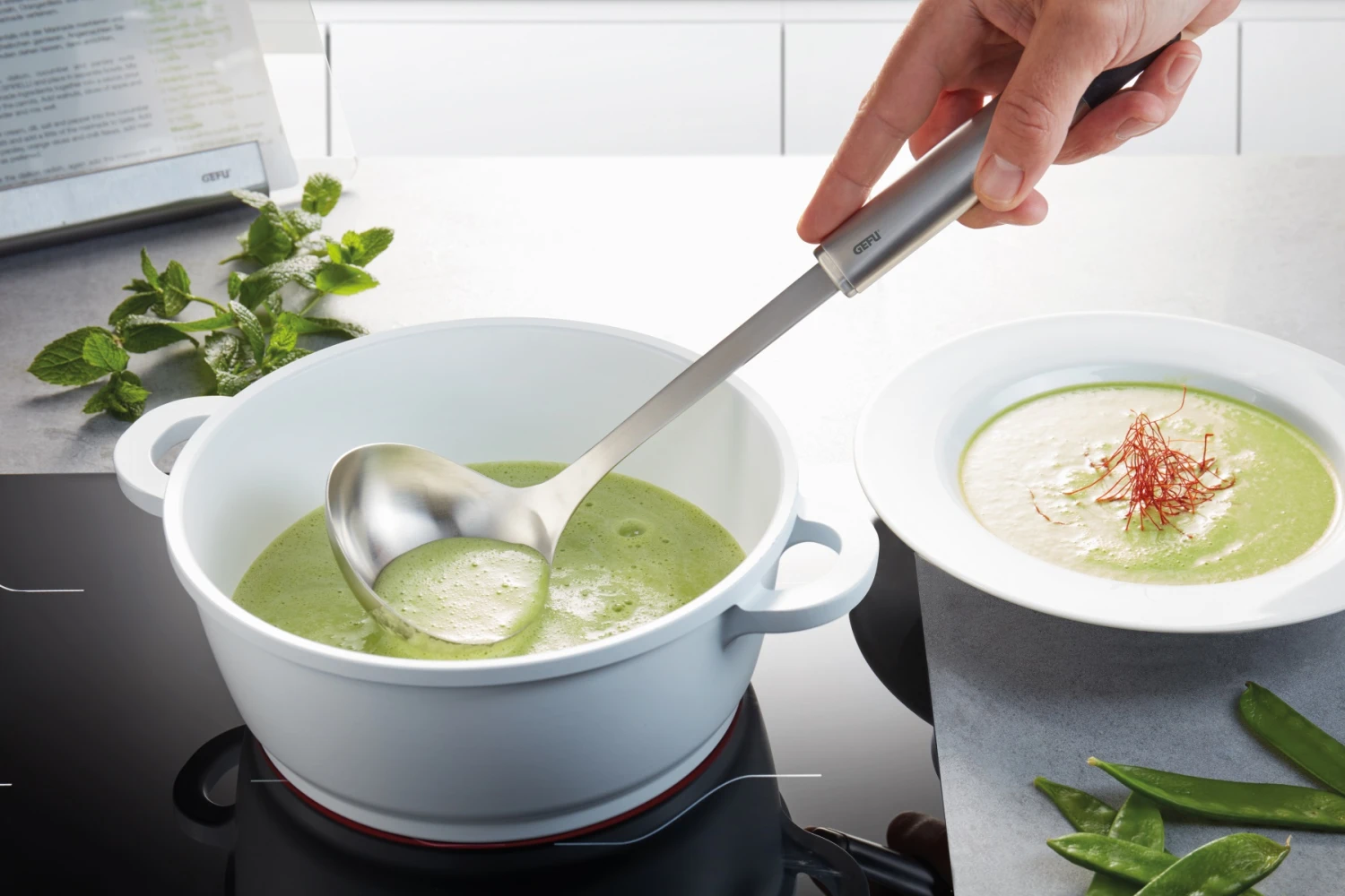 Gefu Soeplepel Primeline 33.5 cm Gefu Soeplepel Primeline 33.5 Cm -Goedkope Keuken Benodigdheden 29211 gefu schoepfloeffel primeline 02