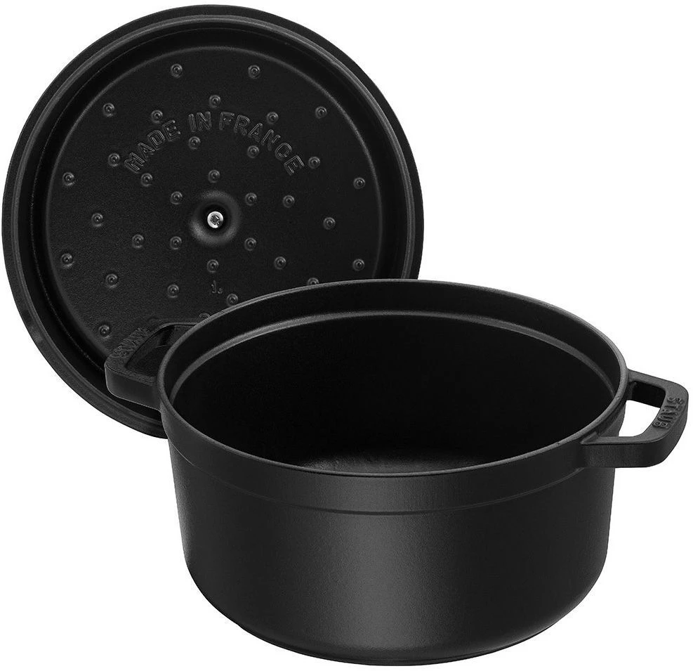Staub Braadpan / Cocotte - Zwart - ø 26 cm / 5.2 liter Staub Braadpan / Cocotte - Zwart - ø 26 Cm / 5.2 Liter -Goedkope Keuken Benodigdheden 40500 241 0 6 4