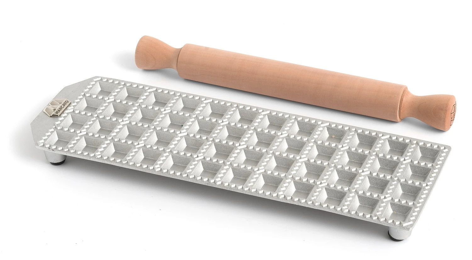 Marcato Ravioli Maker met Deegroller - 48 Vaks - 2.5 x 2.5 cm Marcato Ravioli Maker Met Deegroller - 48 Vaks - 2.5 X 2.5 Cm -Goedkope Keuken Benodigdheden 4562588