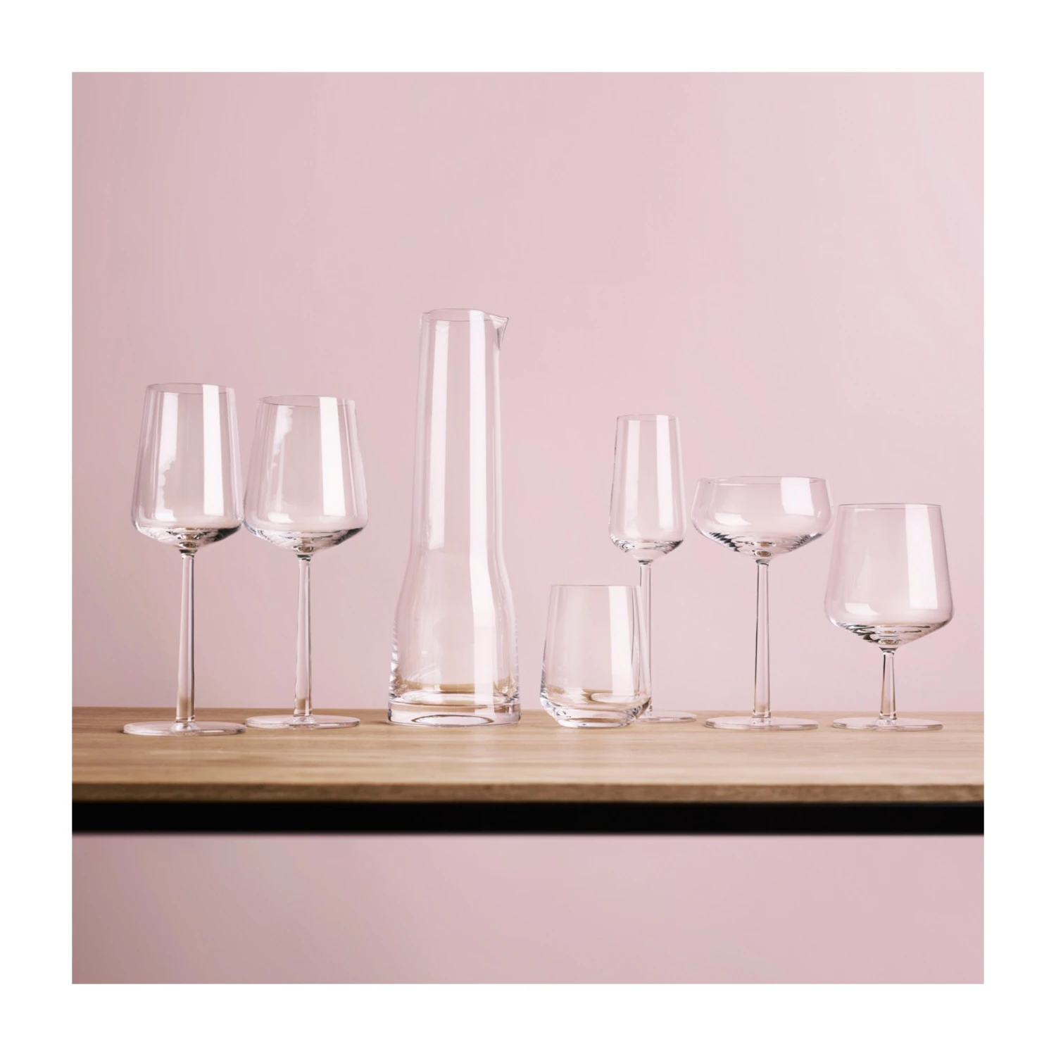Iittala Champagneglazen Essence - 210 ml - 2 stuks Iittala Champagneglazen Essence - 210 Ml - 2 Stuks -Goedkope Keuken Benodigdheden 6411929505806 1