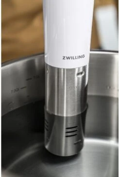 Zwilling Sous Vide Stick Enfinigy - Nauwkeurige Temperatuurinstelling - IPX7 Waterproof - Zilver/Wit -Goedkope Keuken Benodigdheden 750045314