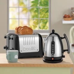 Dualit Broodrooster Lite - 4 Sleuven - Black - D46225 -Goedkope Keuken Benodigdheden 85957 lite jug kettle4 toaster 4 slot black lifestyle web