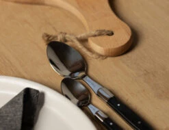 Jay Hill Bestekset Laguiole - Zwart - 24 Delig / 6 Personen 5 Jay Hill Bestekset Laguiole - Zwart - 24 Delig / 6 Personen -Goedkope Keuken Benodigdheden AR7A5833 1 2