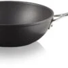 Le Creuset Wokpan Met Steel - Les Forgées TNS - ø 26 Cm / 3.4 Liter - Standaard Anti-aanbaklaag -Goedkope Keuken Benodigdheden Le Creuset anti aanbak wokpan 26 cm met tegengreep.jpg