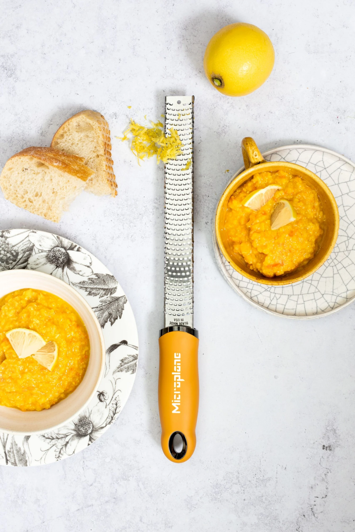 Microplane Rasp Premium Classic - Fijn - Mustard Yellow Microplane Rasp Premium Classic - Fijn - Mustard Yellow -Goedkope Keuken Benodigdheden Microplane Premium Classic 46623 Zester Mustard Yellow Dahl 1 scaled