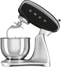 SMEG Keukenmachine - 800 W - Zwart - 4.8 Liter - SMF02BLEU 5 SMEG Keukenmachine - 800 W - Zwart - 4.8 Liter - SMF02BLEU -Goedkope Keuken Benodigdheden SMF02BLEU 4