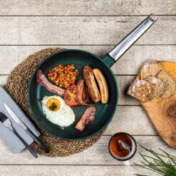 Westinghouse Koekenpan Performance - Gracious Green - ø 24 Cm - Standaard Anti-aanbaklaag 9 Westinghouse Koekenpan Performance - Gracious Green - ø 24 Cm - Standaard Anti-aanbaklaag -Goedkope Keuken Benodigdheden WCFP0095024SG 8