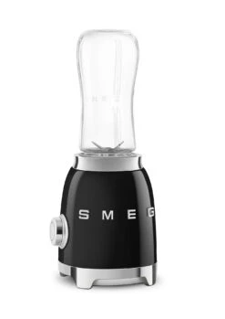 SMEG Smoothie Blender - Compact - Zwart - 600 Ml - PBF01BLEU 7 SMEG Smoothie Blender - Compact - Zwart - 600 Ml - PBF01BLEU -Goedkope Keuken Benodigdheden WEB PBF01BLEU 6.jpg