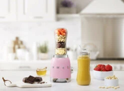 SMEG Smoothie Blender - Compact - Roze - 600 Ml - PBF01PKEU -Goedkope Keuken Benodigdheden WEB PBF01PKEU L01.jpg