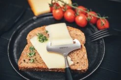 Boska Kaasschaaf Zachte Kaas Milano+ 4 Boska Kaasschaaf Zachte Kaas Milano+ -Goedkope Keuken Benodigdheden Web 07416 soft cheese slicer milano 1 2400x5B15D