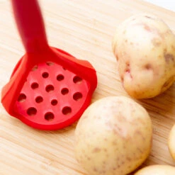 Colourworks Aardappelstamper Rood - 25 Cm -Goedkope Keuken Benodigdheden an6vy1cicb8glkczpvwv 30813