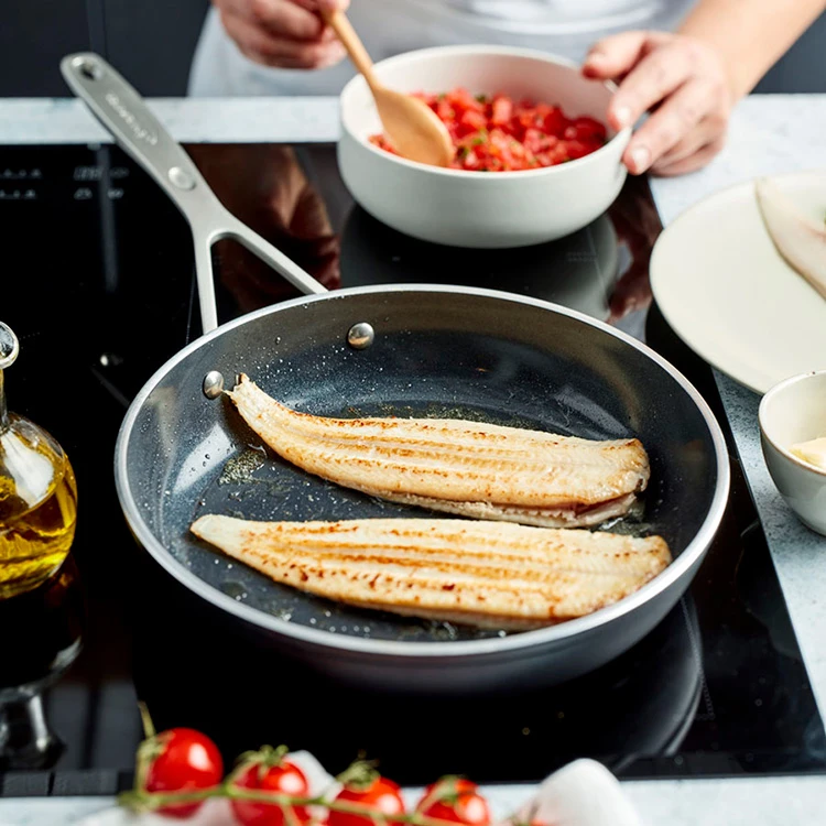 Demeyere Koekenpannenset Alu Industry 3 - Ceraforce - ø 24 + 28 cm - keramische anti-aanbaklaag Demeyere Koekenpannenset Alu Industry 3 - Ceraforce - ø 24 + 28 Cm - Keramische Anti-aanbaklaag -Goedkope Keuken Benodigdheden pdp masonry content demeyere pans ceramic induction 750x750 1