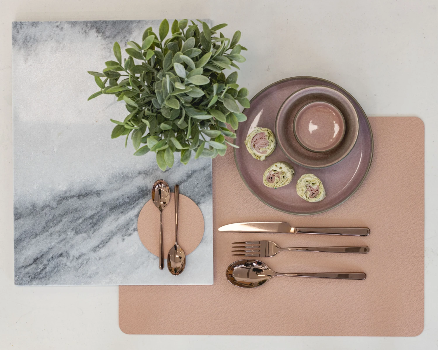 Jay Hill Placemats - Vegan leer - Grijs / Roze - dubbelzijdig - 46 x 33 cm - 6 Stuks Jay Hill Placemats - Vegan Leer - Grijs / Roze - Dubbelzijdig - 46 X 33 Cm - 6 Stuks -Goedkope Keuken Benodigdheden placemat 19 1 scaled