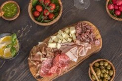 Jay Hill Serveerplank Tunea - Olijfhout - Met Schors - 33 X 15 Cm -Goedkope Keuken Benodigdheden product 4 4