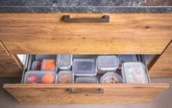 Sareva Vershoudbakje Clip & Fresh - Kunststof - ø 14 Cm / 750 Ml 4 Sareva Vershoudbakje Clip & Fresh - Kunststof - ø 14 Cm / 750 Ml -Goedkope Keuken Benodigdheden sareva 4 1