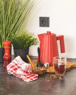 Alessi Waterkoker Plissé - Droogkookbeveiliging - Rood - Michele De Lucchi - 1 Liter - MDL06/1 R -Goedkope Keuken Benodigdheden waterkoker klein 3